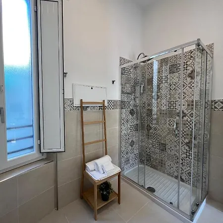 Alojamento de Acomodação e Pequeno-almoço Bonadies64 4*